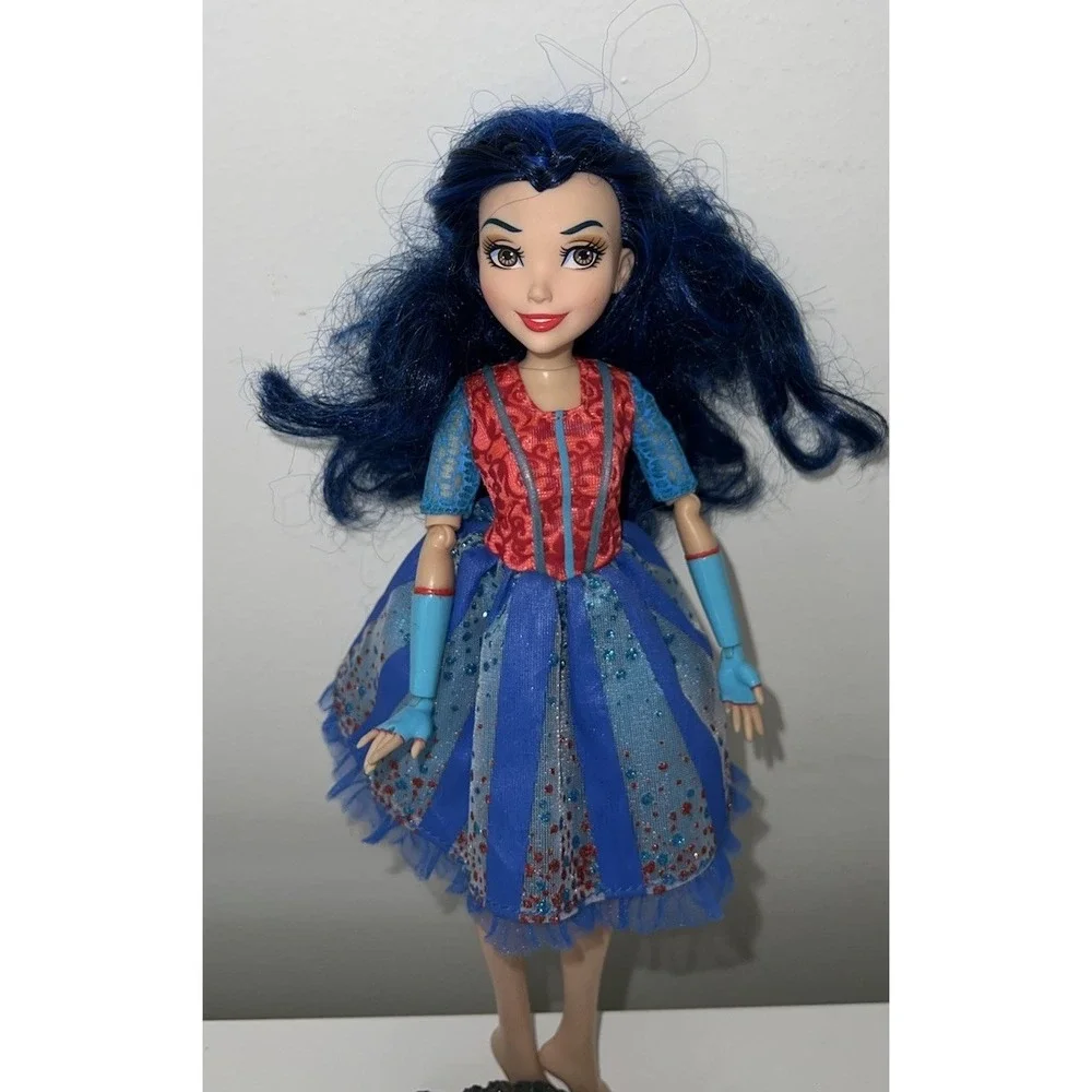(2)Disney Descendants Neon Lights Feature Evie Isle of the Lost-11